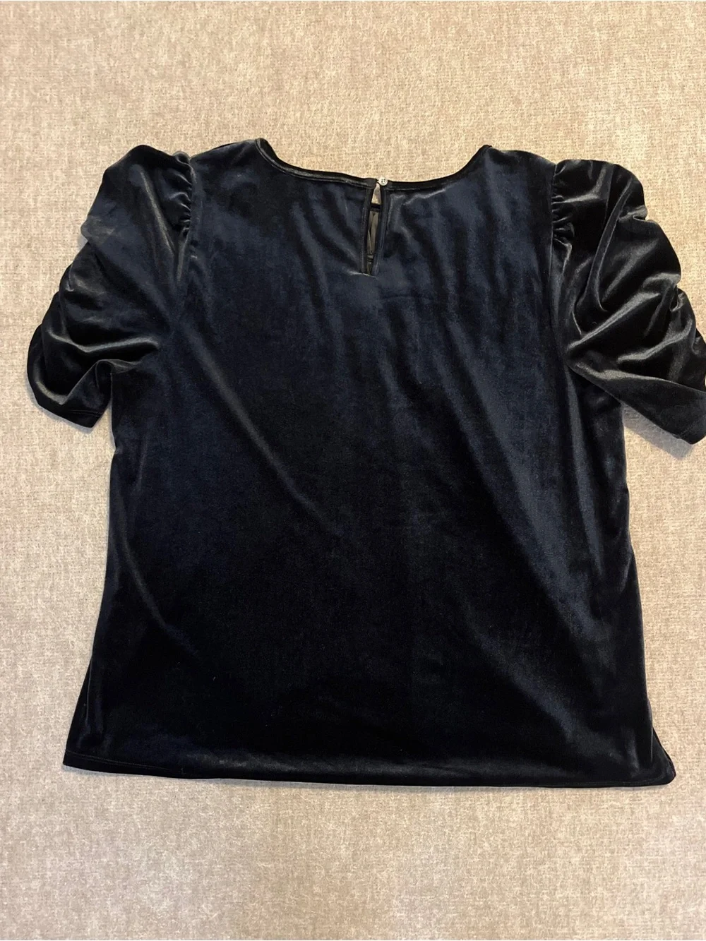 LOFT Black Velvet Puff Sleeve Top Size Large